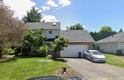17040 SW Cambridge Dr Photo 1