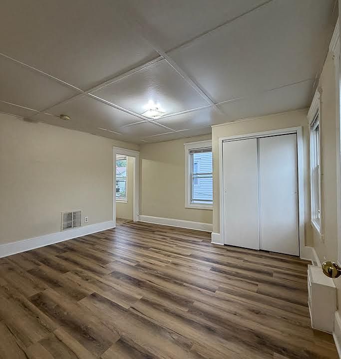 1st image of 3227 Post Rd APT 4