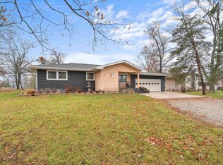 1808 Talisman Dr, Fort Wayne, IN 46825