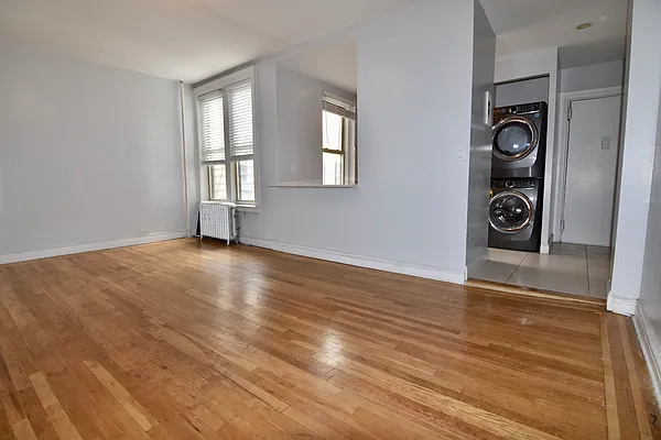 Rented by Bohemia Realty Group | media 4