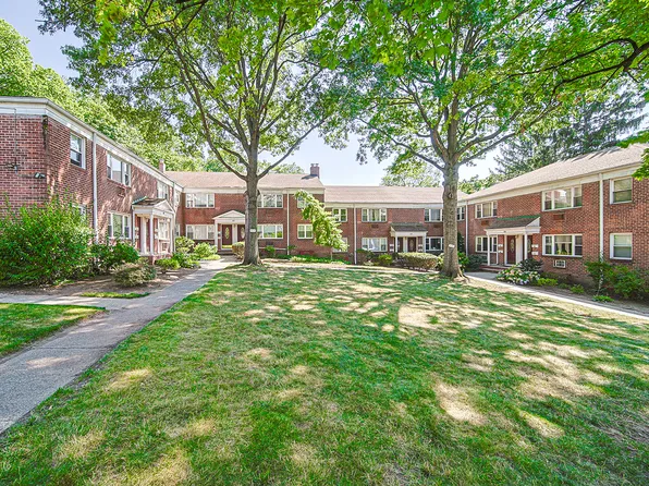 188 Hillside Ave APT G2, Leonia, NJ 07605