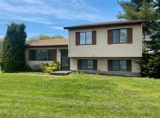2715 Russell Rd, Ashtabula, OH 44004