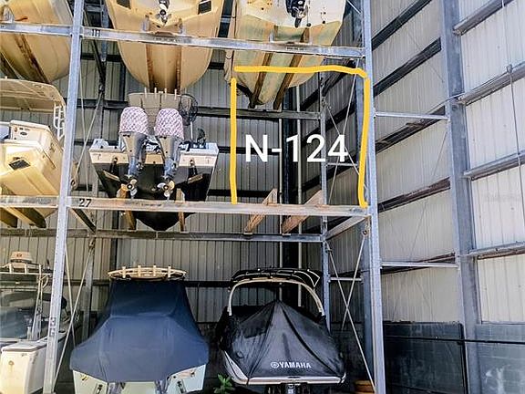 2nd image of 100 CIRCUIT ROAD #N-124
