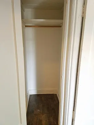 Rented by BRICK & GALO REALTY CORP | media 22