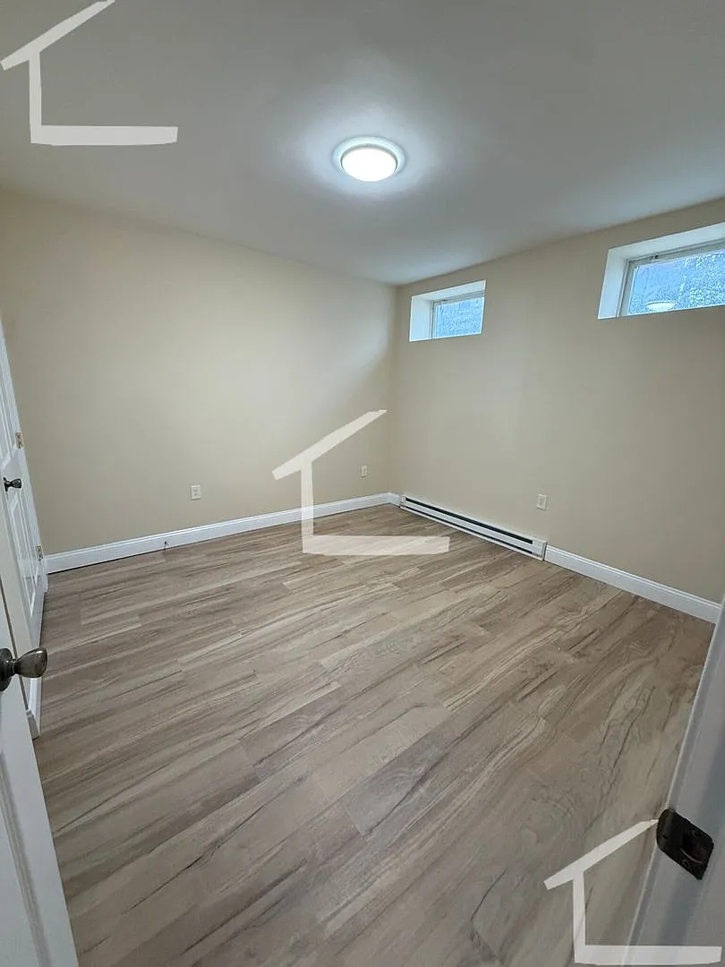 HUge 5 bed in Brooklinje — Photo 3