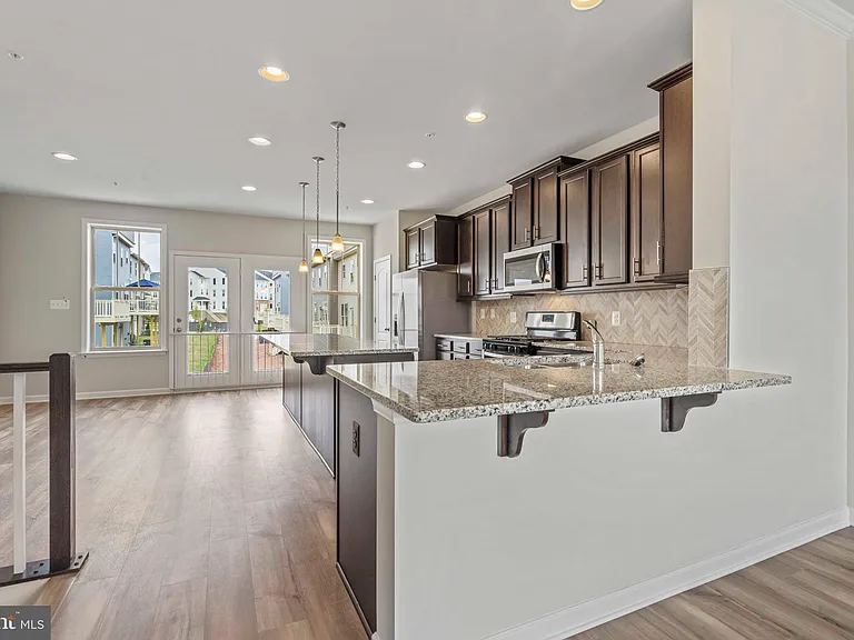 5907 Garden Walk Dr — Photo 9