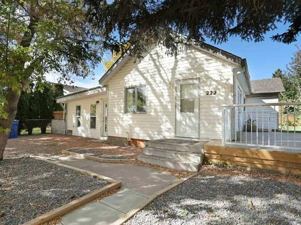 222 E Centre St, Duchess, AB T0J 0Z0