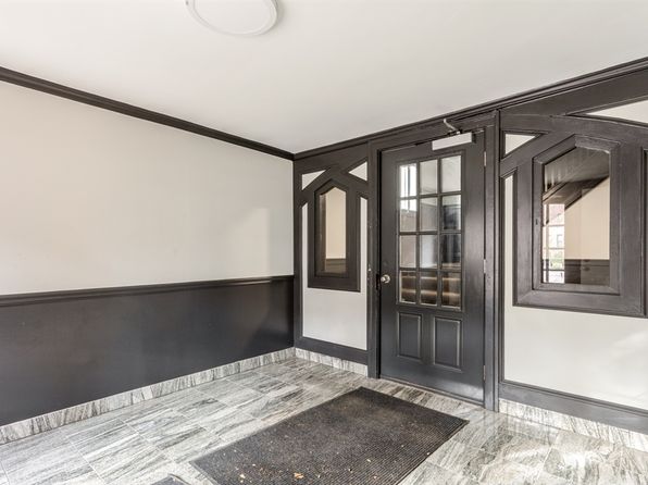 1209 E Madison Park #1210
