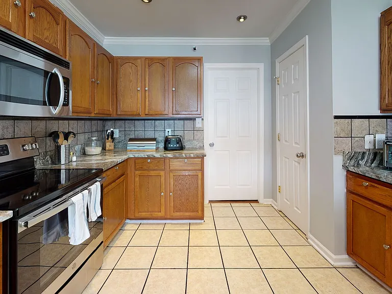 4628 Cedar Rock Dr — Photo 15