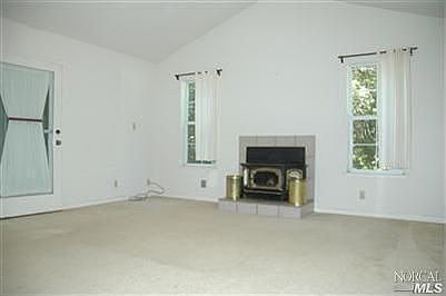 2nd image of 15307 Paradise Ln