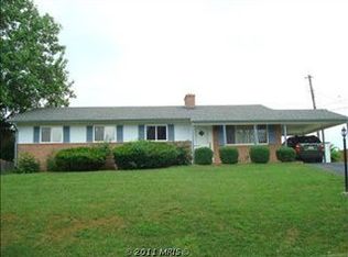 13807 Northcrest Rd, Hagerstown, MD 21742