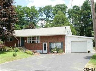 96 E Palmer Ave, Schenectady, NY 12303