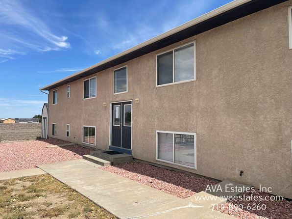 743 E Laporte Dr