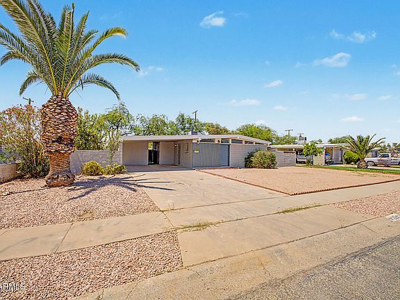 4th image of 3543 W PUGET Avenue