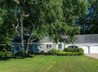 9 Pheasant Hill Rd, Cape Elizabeth, ME 04107