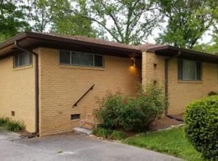 915 Altamont Rd, Chattanooga, TN 37415