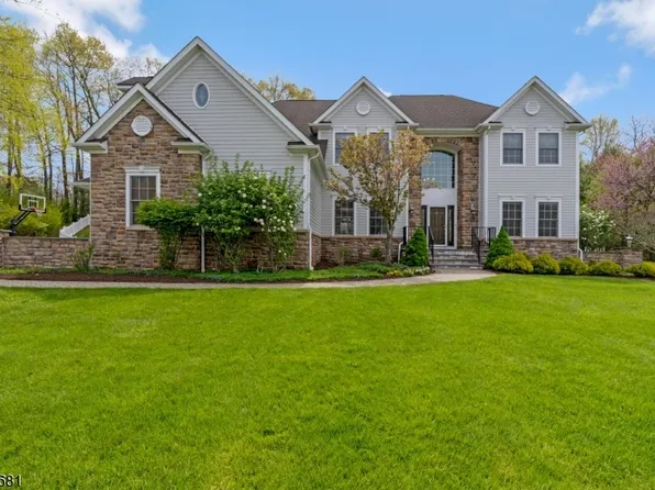 6 Perin Pl, Roxbury Twp., NJ 07876