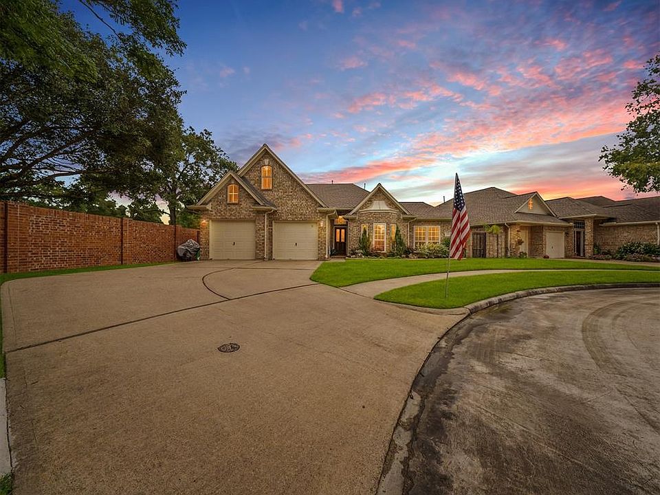 1st image of 3918 Princeton Park Ct