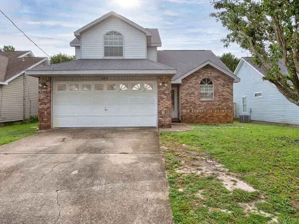 429 Bridgewater Ct, Mary Esther, FL 32569