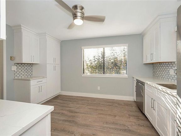 2nd image of 525A Heritage Hls #A