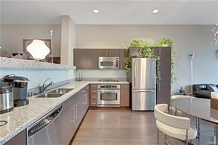 5th image of 1100 Wilshire Blvd APT 3606