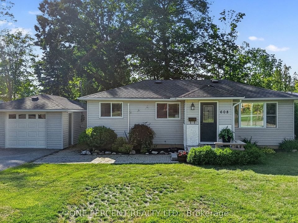 1st image of 608 Broadview Ave