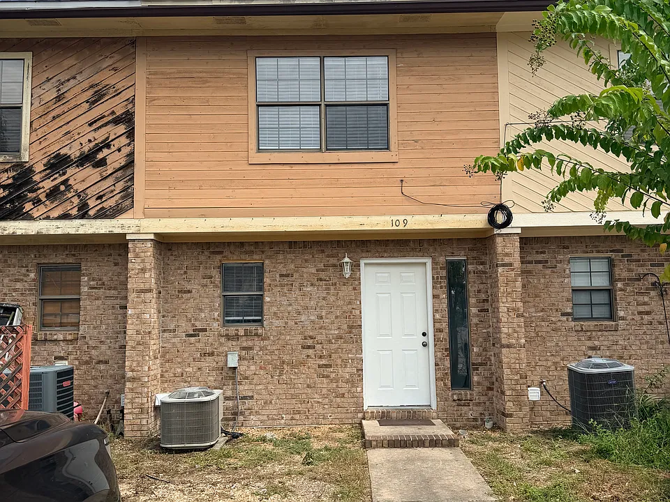 109 Davenport Rd #109