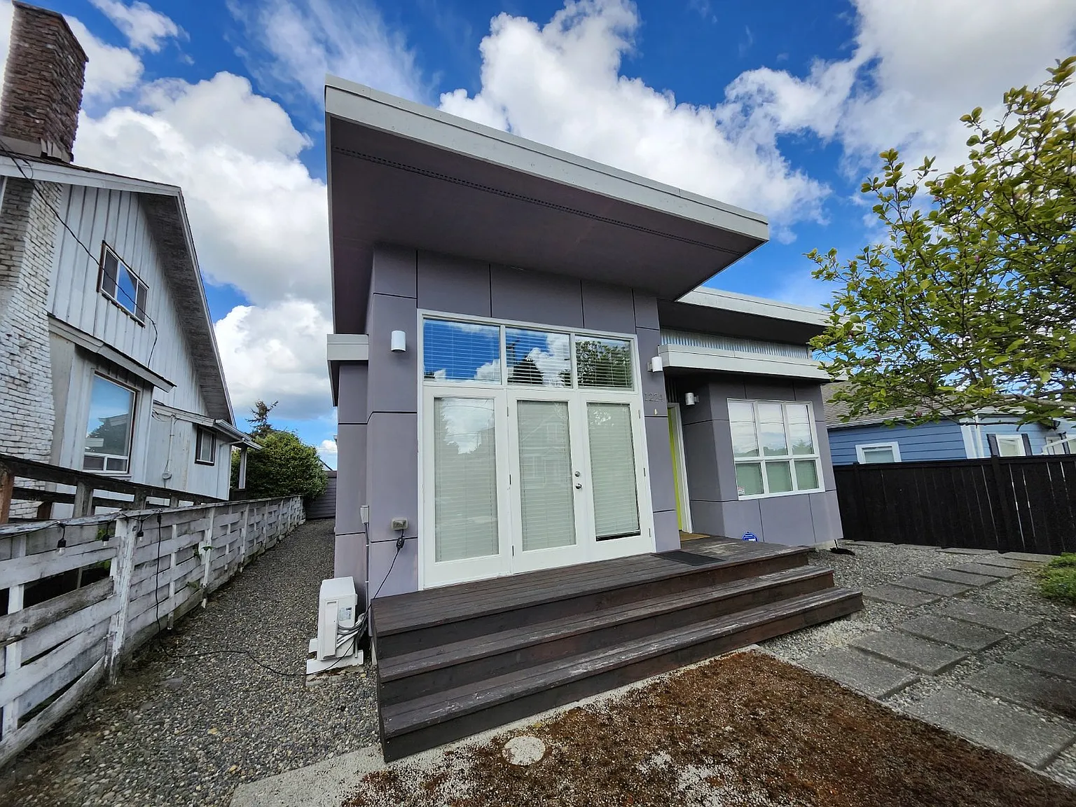 3 bed, 2.0 bath, 1510 sqft, $2,295 — Photo 3