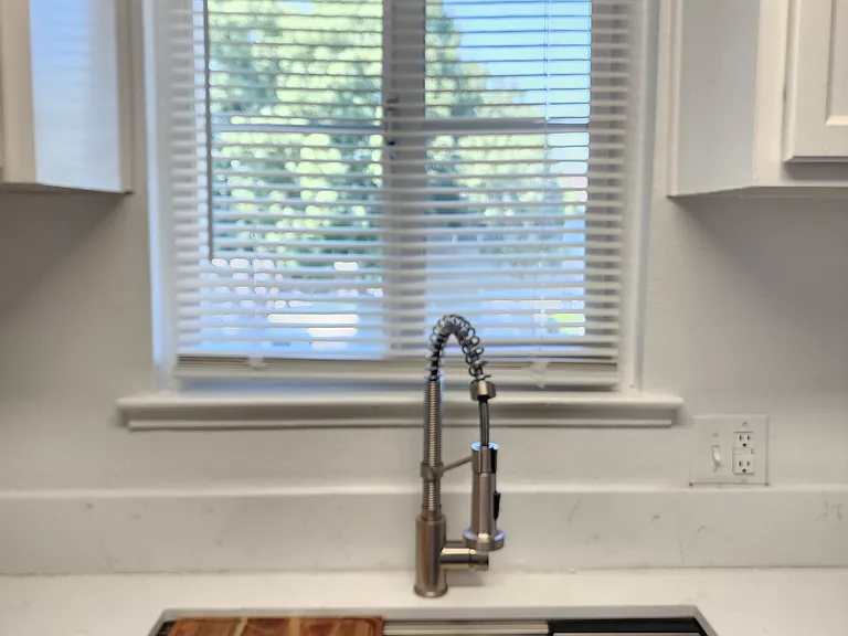 2236 Peach Ave #4 — Photo 12