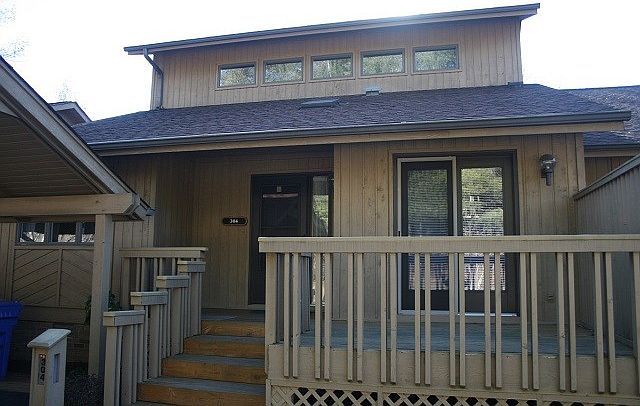 1st image of 304 Spanish Oak Ln