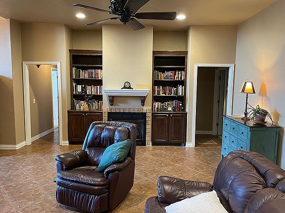 3rd image of 5625 Ross Creek Ln