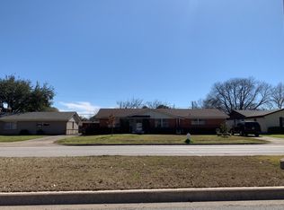 3040 Valwood Pkwy, Farmers Branch, TX 75234