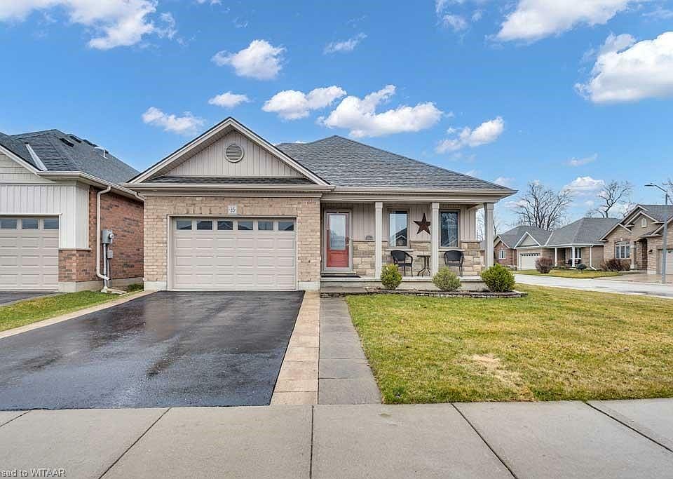 1st image of 35 Esseltine Dr