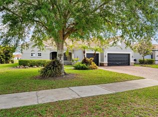 2099 Grove Dr, Naples, FL 34120