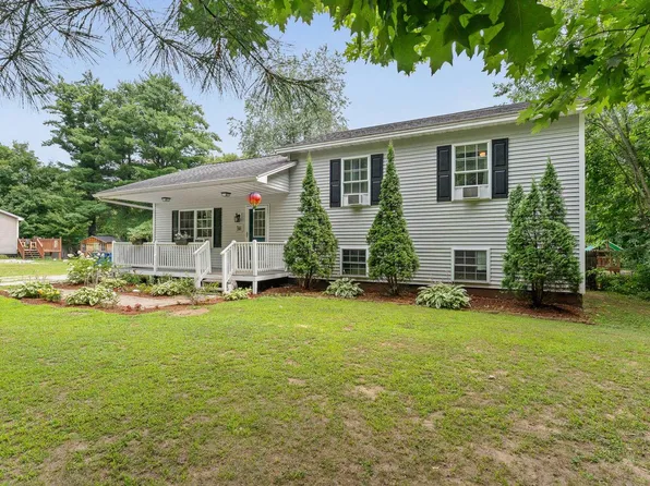 61 Ila Lane, Highgate, VT 05459