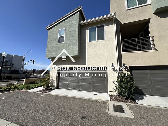 2nd image of 2444 Arena Blvd