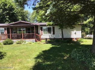 1378 Wetheral Lake Dr, Martin, MI 49070