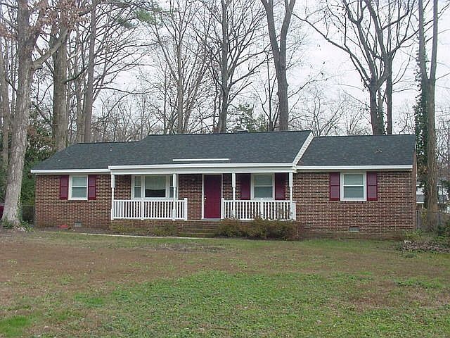 1st image of 2601 Shoreham Dr