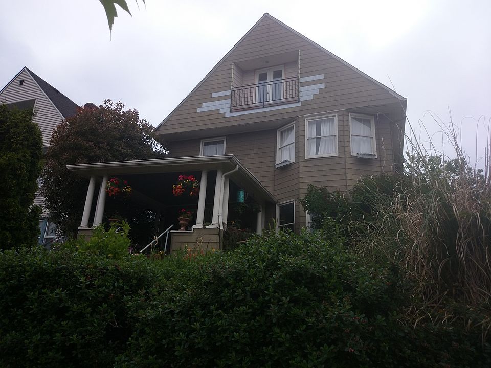 2nd image of 1802 16th Ave