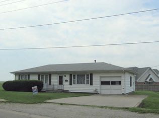 125 W Main St, Mount Zion, IL 62549