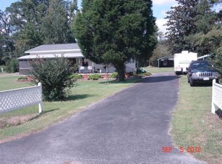 4195 Marys Chapel Church Rd, Aurora, NC 27806