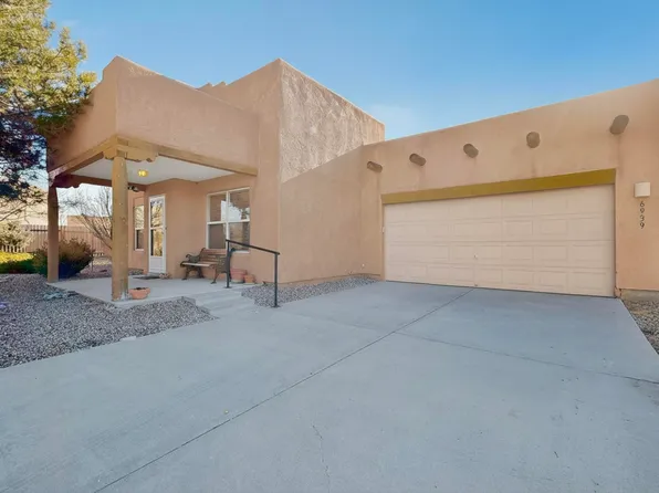 6939 Golden Mesa, Santa Fe, NM 87507