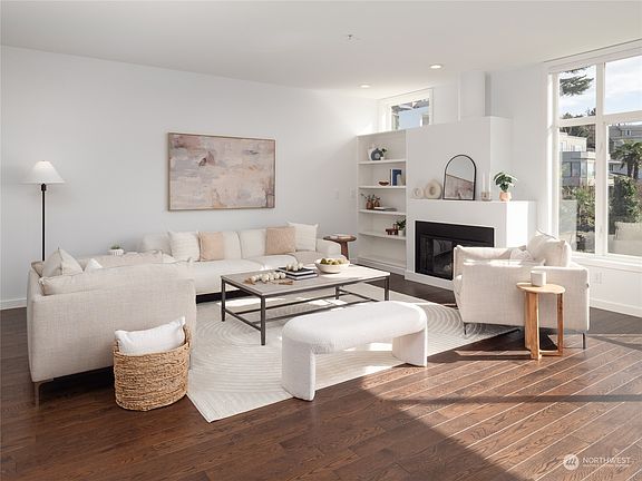 3rd image of 10214 NE 62nd Street #10214