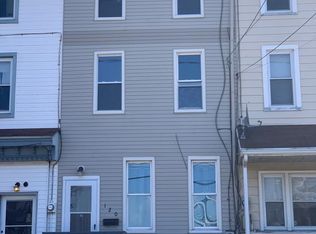 120 S King St, Gloucester City, NJ 08030