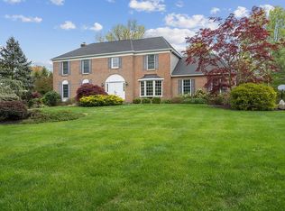 3 Zeloof Dr, West Windsor, NJ 08550