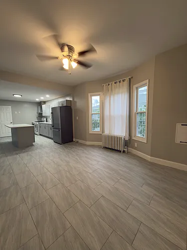 222 Devon St #2 Photo 1