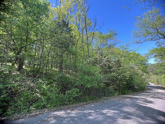 2nd image of 97 Thunderbird Dr #26