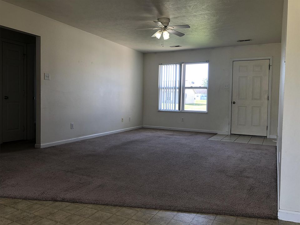 1st image of 61 Ryan Ln APT 2