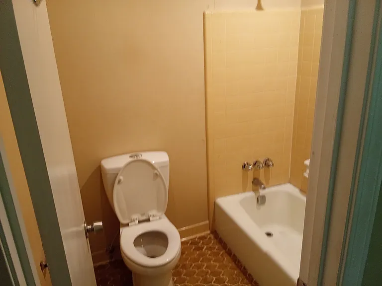 5224 Lost Dutchman Dr — Photo 2