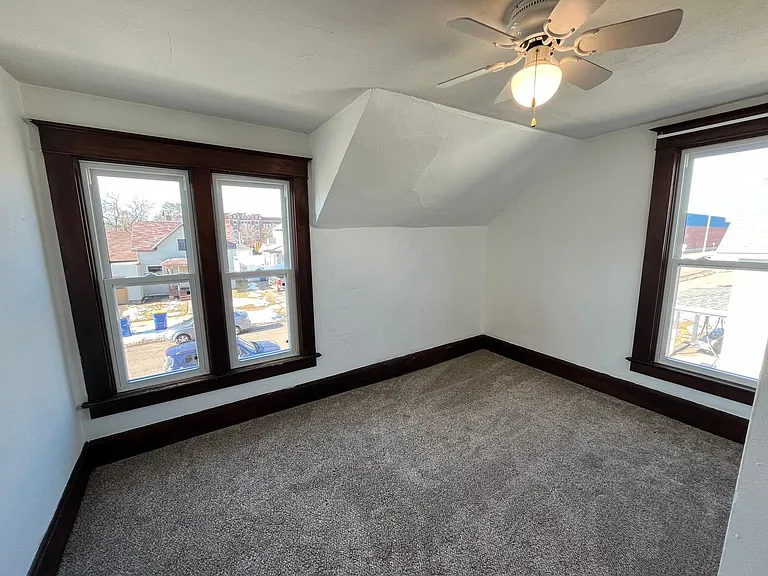 107 Logan St — Photo 14